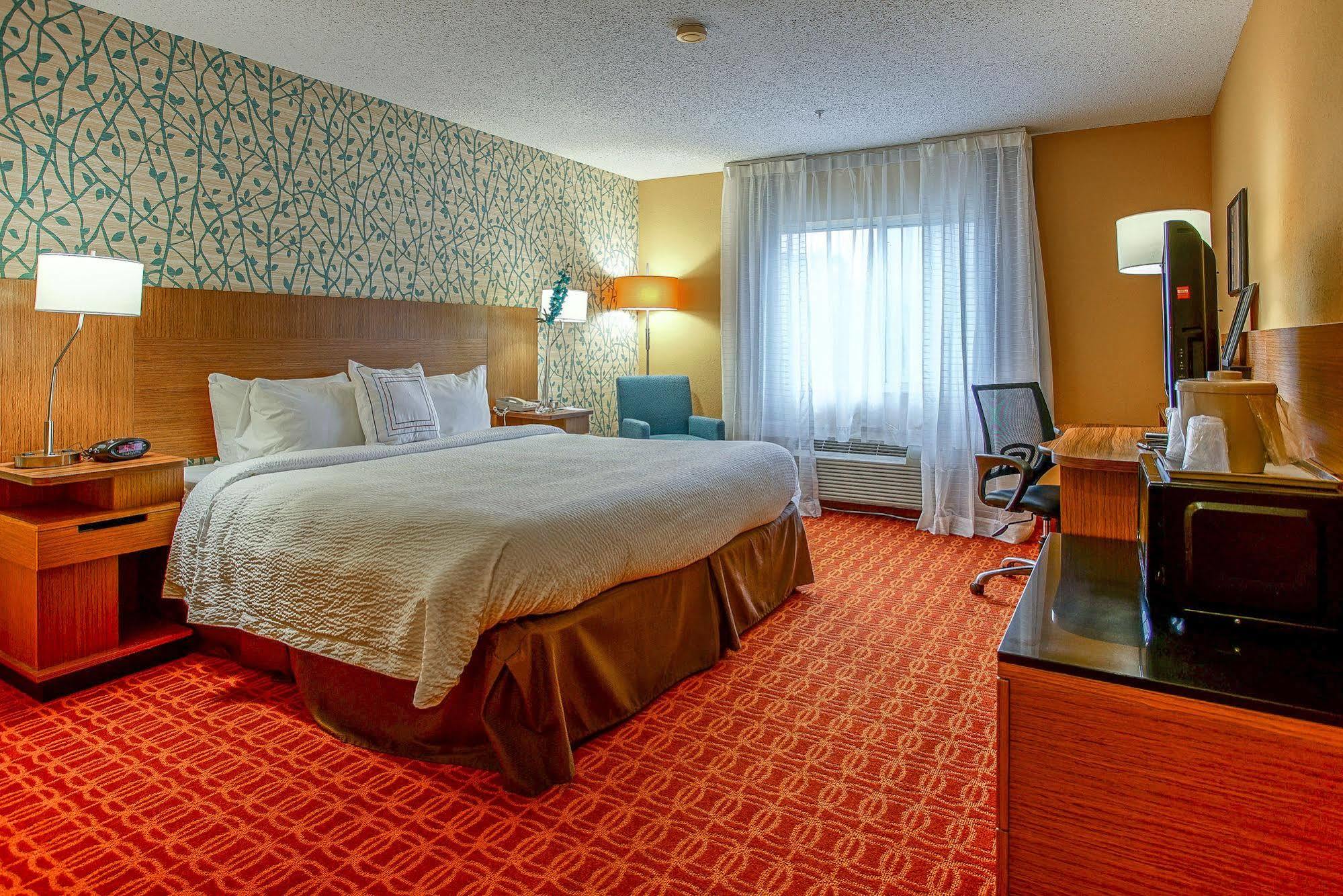 Fairfield Inn Tallahassee North/I-10 מראה חיצוני תמונה